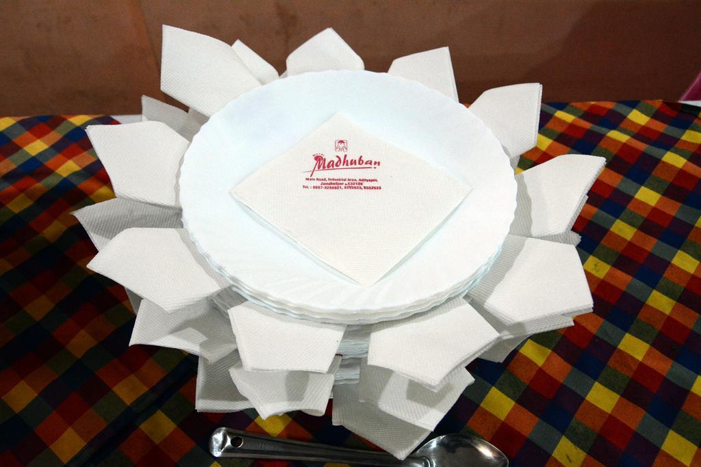 Motel Madhuban Jamshedpur Exterior foto